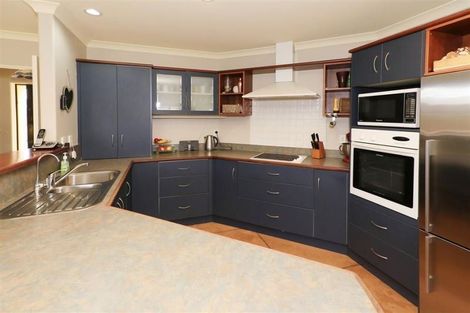 Photo of property in 23 Admiral Crescent, Flagstaff, Hamilton, 3210