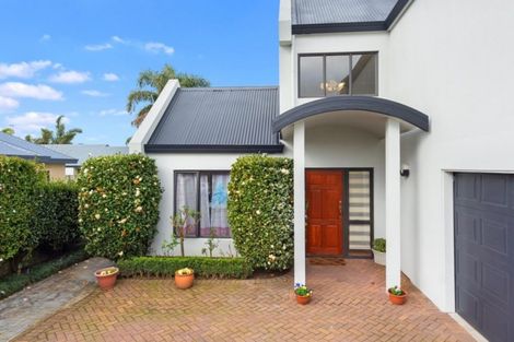 Photo of property in 47 Nielsen Gardens, Rototuna, Hamilton, 3210