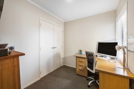 Photo of property in 47 Chamberlain Road, Bombay, 2675