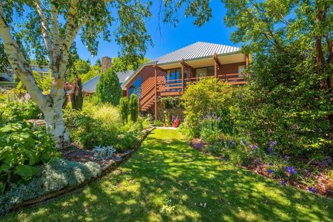 Photo of property in 36 Warren Street, Wanaka, 9305