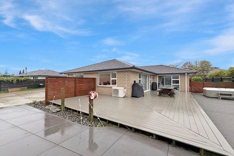 Photo of property in 18 Weld Street, Levin, 5510