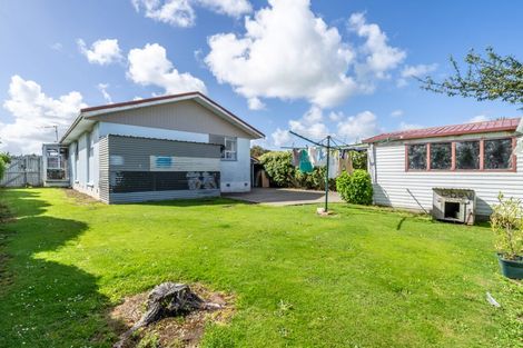 Photo of property in 17 Brooke Street, Heidelberg, Invercargill, 9812