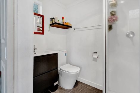 Photo of property in 231 Glover Road, Hawera, 4610