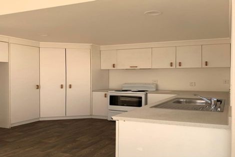 Photo of property in 32a Elliot Street, Howick, Auckland, 2014