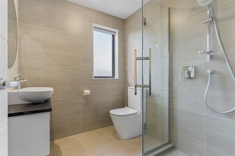 Photo of property in 142b Bucklands Beach Road, Bucklands Beach, Auckland, 2012