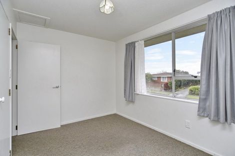 Photo of property in 1/3 James Condon Place, Redwood, Christchurch, 8051