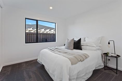 Photo of property in 27 Valour Drive, Rangiora, 7400