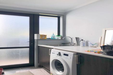 Photo of property in 2/65e Metcalfe Road, Ranui, Auckland, 0612