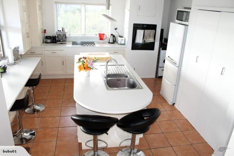 Photo of property in 6 Causeway Road, Haruru, 0204