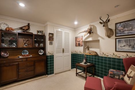 Photo of property in 61 Sunbrae Drive, Silverstream, Upper Hutt, 5019