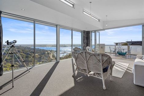 Photo of property in 4 Gazelle Lane, Redcliffs, Christchurch, 8081