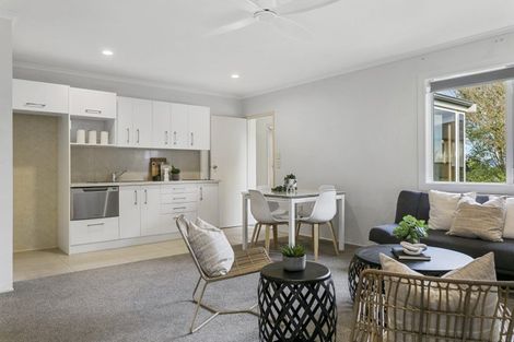 Photo of property in 29 Harvey Street, Waipahihi, Taupo, 3330