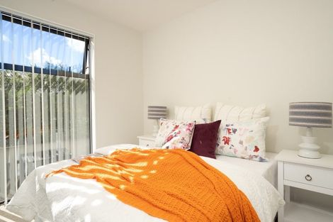 Photo of property in 11 Tima Lane, Mangere Bridge, Auckland, 2022