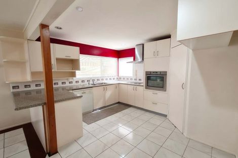 Photo of property in 74 Caribbean Drive, Unsworth Heights, Auckland, 0632