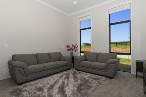 Photo of property in 25 Sarona Park Drive, Omanawa, Tauranga, 3171