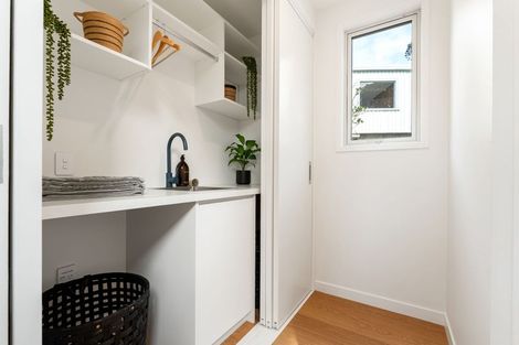 Photo of property in 192a Derwent Street, Island Bay, Wellington, 6023