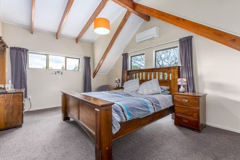 Photo of property in 4 Valley Road, Waiuku, 2123