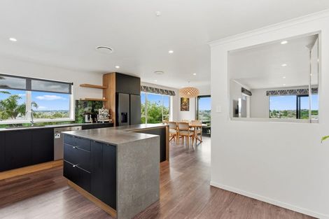 Photo of property in 3 Summit Terrace, Dinsdale, Hamilton, 3204