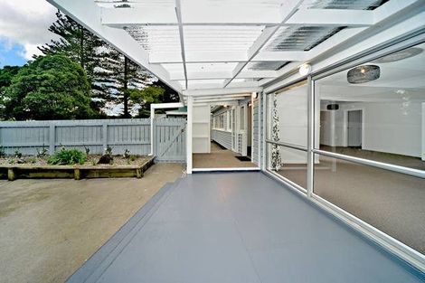 Photo of property in 495a Weymouth Road, Weymouth, Auckland, 2103