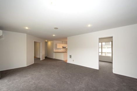 Photo of property in 8 Blarney Place, Casebrook, Christchurch, 8051