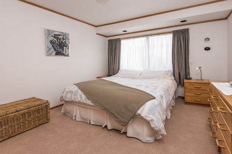 Photo of property in 14b Billabong Place, Botany Downs, Auckland, 2010