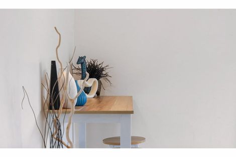 Photo of property in 2/53 Richards Avenue, Forrest Hill, Auckland, 0620