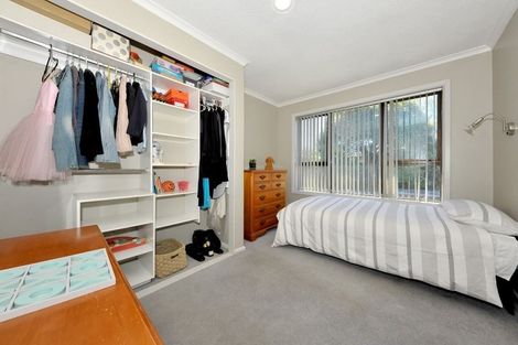 Photo of property in 59 Balrudry Street, Avonhead, Christchurch, 8042