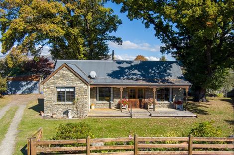 Photo of property in 7 Mclellan Place, Albert Town, Wanaka, 9305