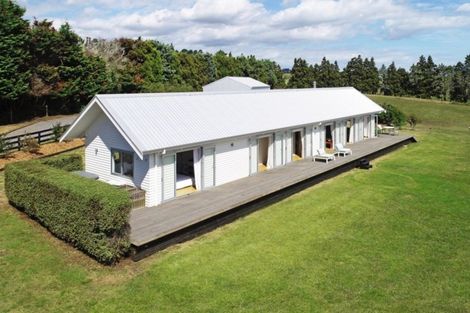 Photo of property in 94 Gellert Road, Karaka, Papakura, 2580