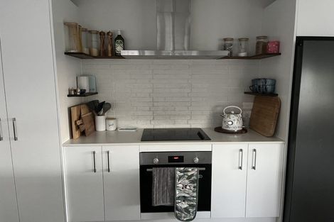 Photo of property in 35 Nobilo Road, Kumeu, 0810