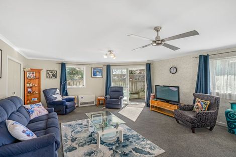 Photo of property in 27a Peakes Road, Saint Johns Hill, Whanganui, 4501
