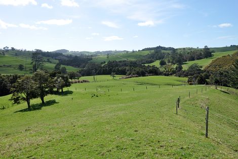 Photo of property in 440 Wharehine Road, Wharehine, Wellsford, 0973