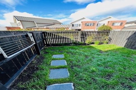 Photo of property in 11 Tima Lane, Mangere Bridge, Auckland, 2022