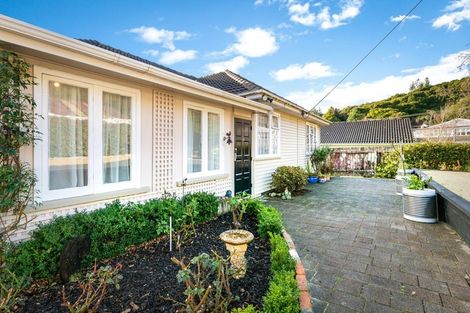 Photo of property in 14 Fraser Street, Wainuiomata, Lower Hutt, 5014