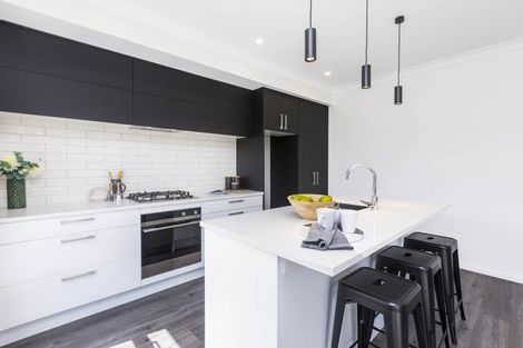 Photo of property in 16 Fenwick Crescent, Wallaceville, Upper Hutt, 5018