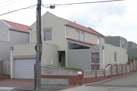 Photo of property in 8/36 Dee Street, Island Bay, Wellington, 6023