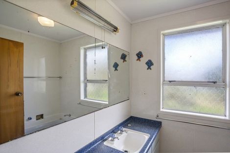 Photo of property in 598 State Highway 25, Waitakaruru, Thames, 3576