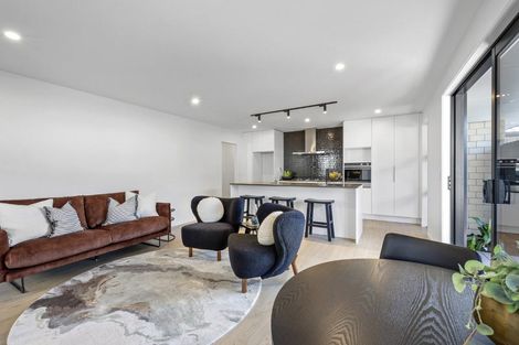 Photo of property in 21b Sycamore Grove, Lower Vogeltown, New Plymouth, 4310