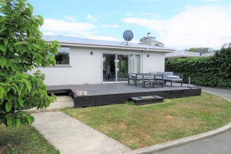 Photo of property in 16 Arthur Street, Holmes Hill, Oamaru, 9401