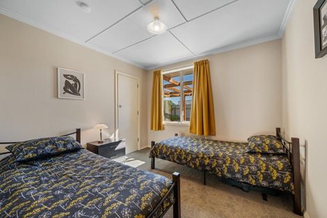 Photo of property in 3 Campbell Street, Alexandra, 9320