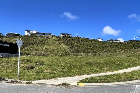 Photo of property in 33 Ken Douglas Drive, Aotea, Porirua, 5024