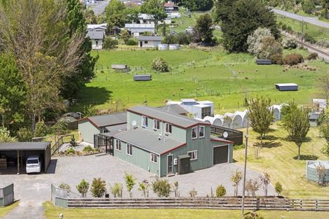 Photo of property in 25 Godley Street, Halcombe, Feilding, 4779