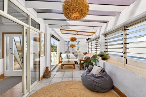 Photo of property in 153 Emerson Street, Napier South, Napier, 4110