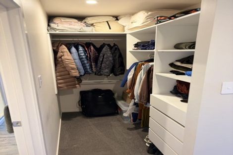 Photo of property in 427 Carrington Street, Upper Vogeltown, New Plymouth, 4310