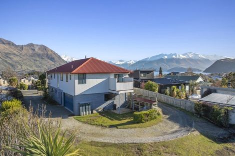 Photo of property in 49 Totara Terrace, Wanaka, 9305