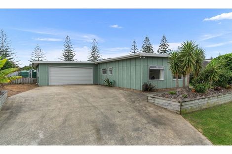 Photo of property in 3 Bodan Lane, Mangawhai Heads, Mangawhai, 0505