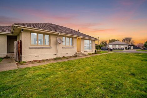 Photo of property in 37 Harvey Street, Grasmere, Invercargill, 9810