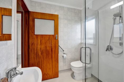 Photo of property in 90 Manawapou Road, Hawera, 4610