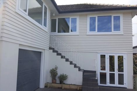 Photo of property in 2/17 Tristram Avenue, Forrest Hill, Auckland, 0620