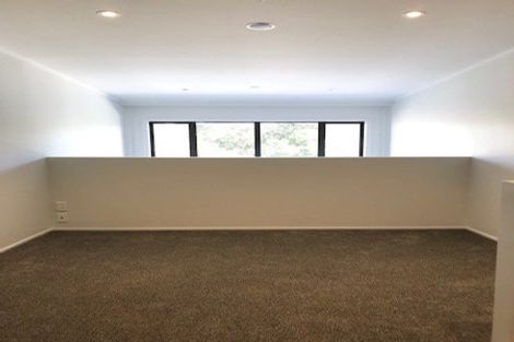 Photo of property in 8b/30 Westward Ho, Glen Eden, Auckland, 0602